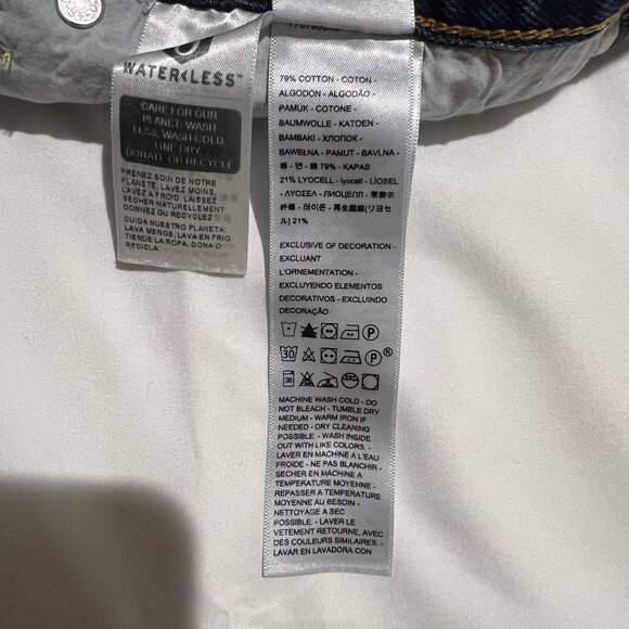 Levis Premium Ribcage Shorts Denim High-Waisted Frayed Hem Women's Blue Cotton C - Picture 8 of 10